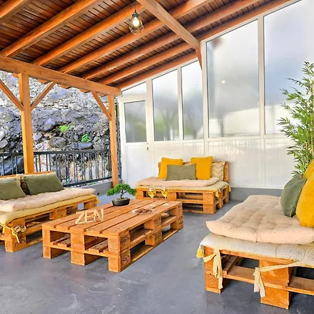 Heredia - 5 Min Form The Ribeira Brava