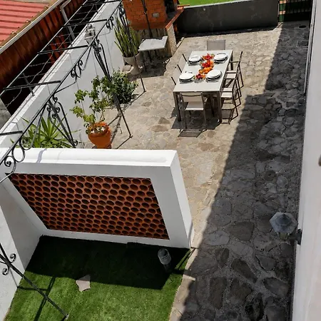 Holiday home Heredia - 5 Min Form The